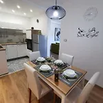 She022 Apartment *